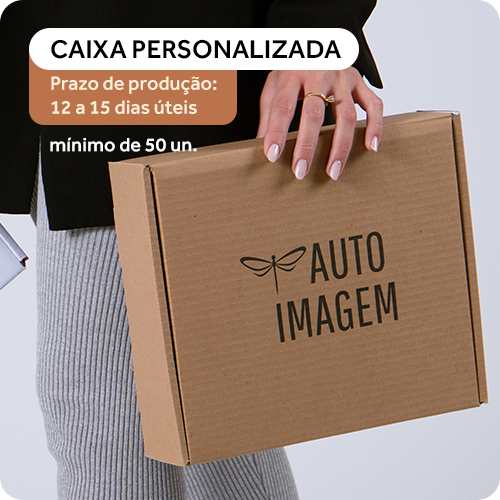 caixa de papelão lisa resistente
